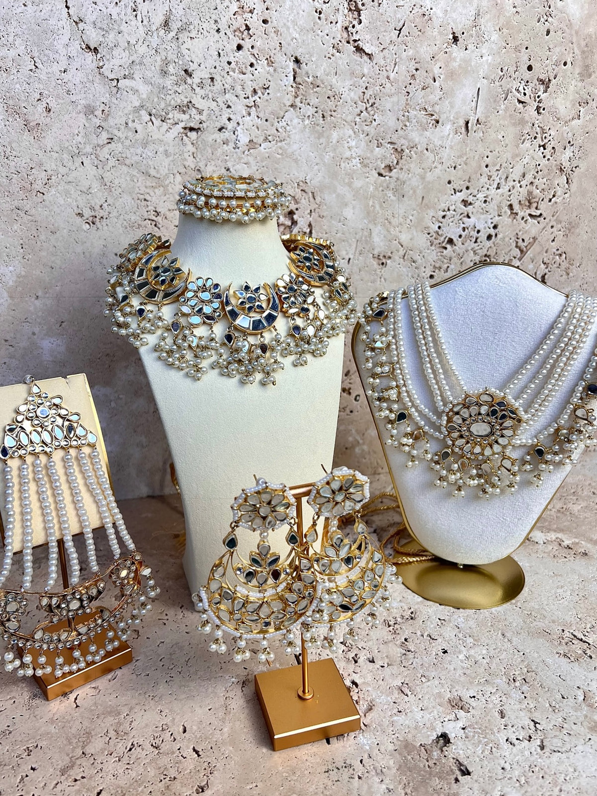 Elara Bridal Set