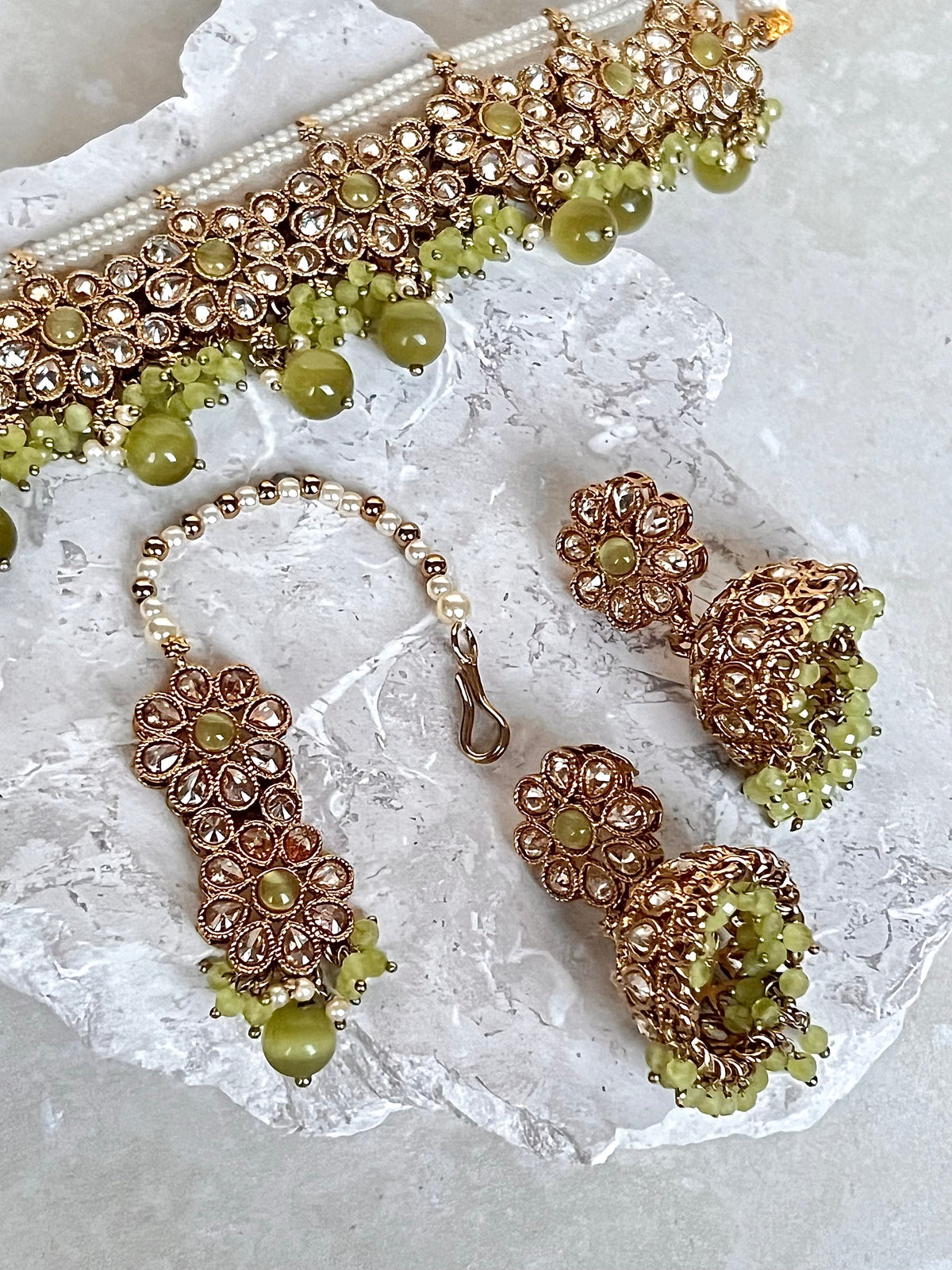 Sage Choker Set