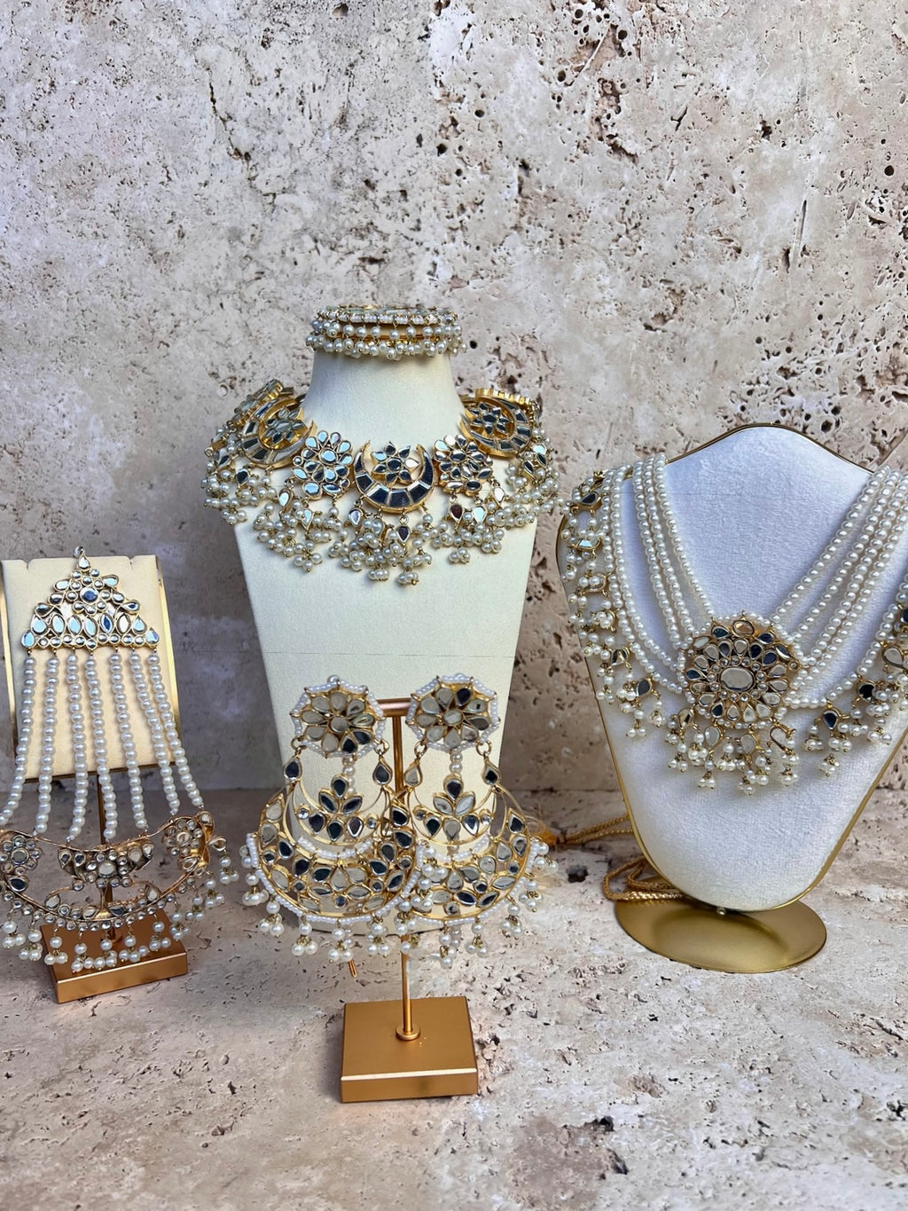 Elara Bridal Set