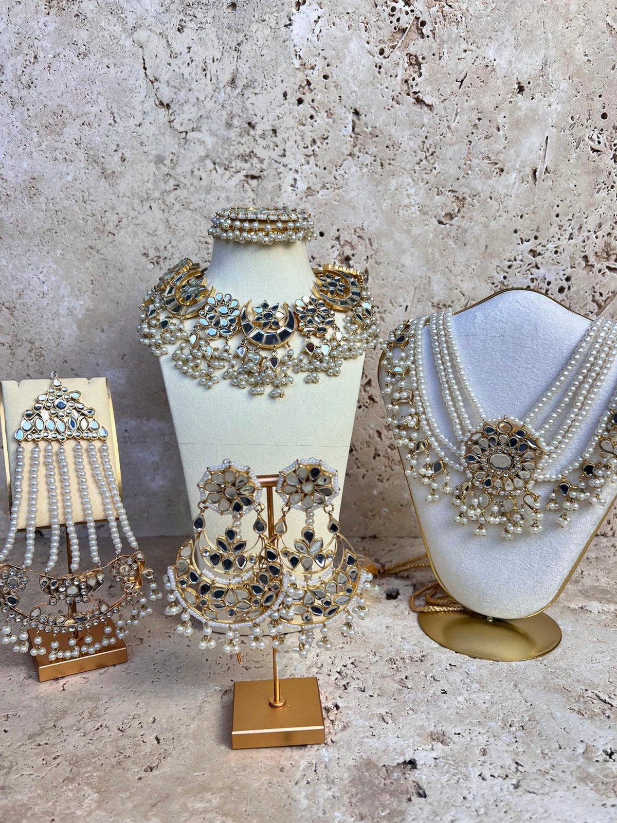 Elara Bridal Set