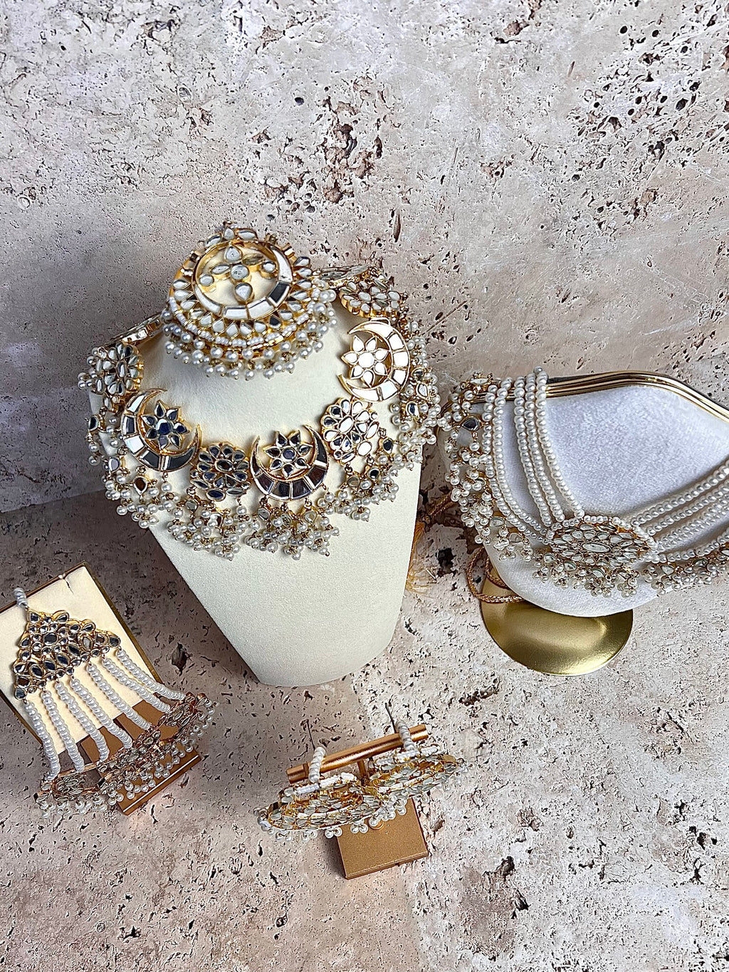 Elara Bridal Set