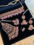 Leyana Bridal Set