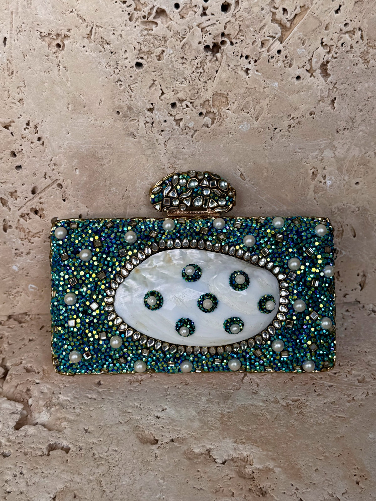 Shell Clutch