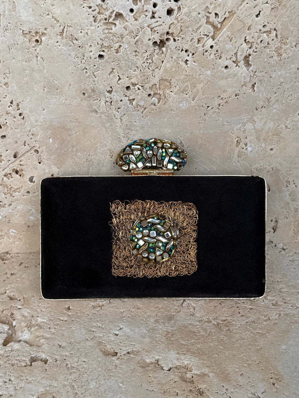 Shell Clutch