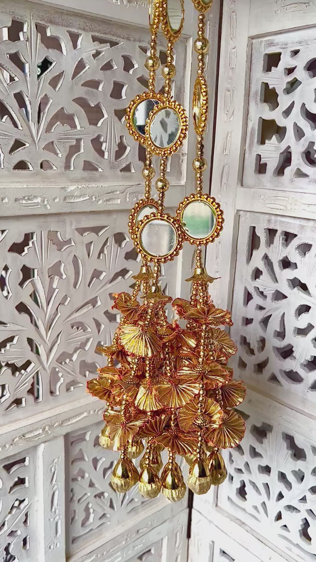 Gold Mirrors Paranda